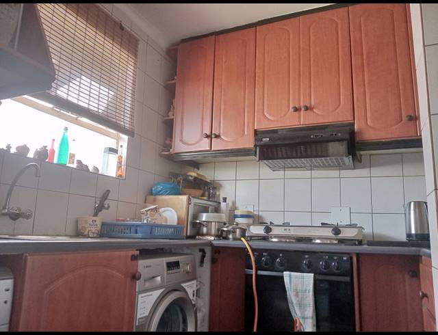 3 BEDROOM APARTMENT FOR SALE IN BENONI WEST